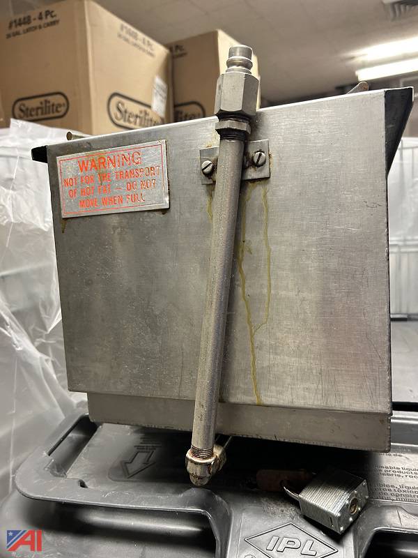 Auctions International Auction Brockport CSDNY 32897 ITEM Fryer